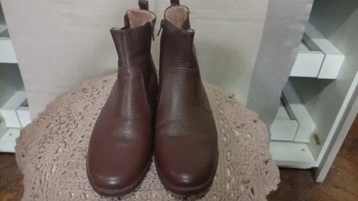 Bota Usaflex Feminina em Couro Legítimo Chocolate - Tamanho 38