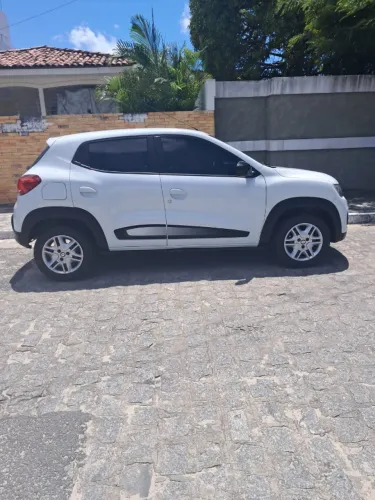 Renault Kwid Intense 1.0 Flex 12V 5P Mec. 2020