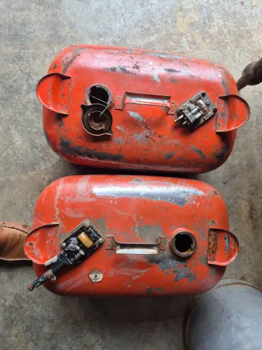 2 tanques antigo 