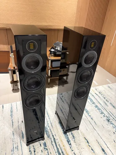 CAIXAS ELAC  FS409