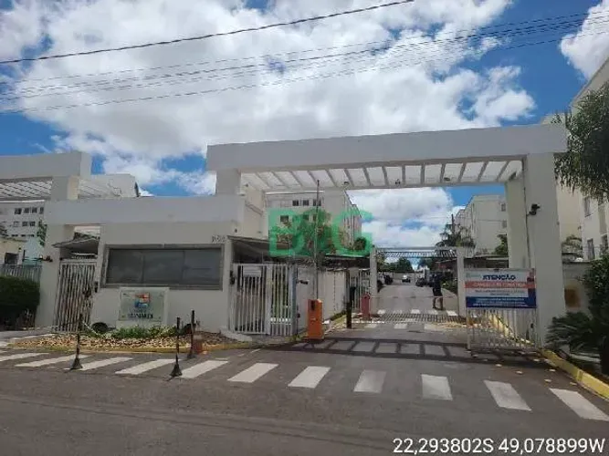 Apartamento com 2 dormitórios à venda, 47 m² por R$ 125.718,01 - Jardim Estrela D'Alva - B