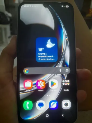 celular muito bom só tá com um trinco na tela mais não atrapalha em nada eu aceito troca