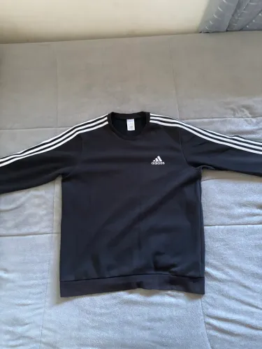 Vendo moletom adidas original - Tamanho G - R$ 100,00