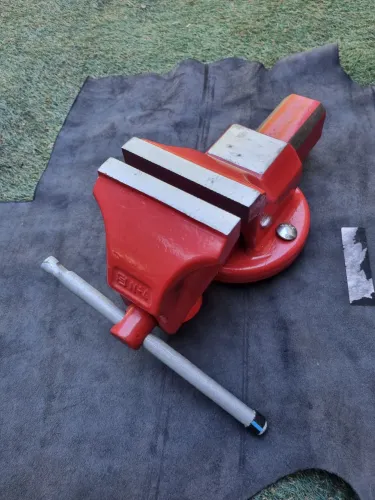 Morsa Torno de bancada Forjasul N4