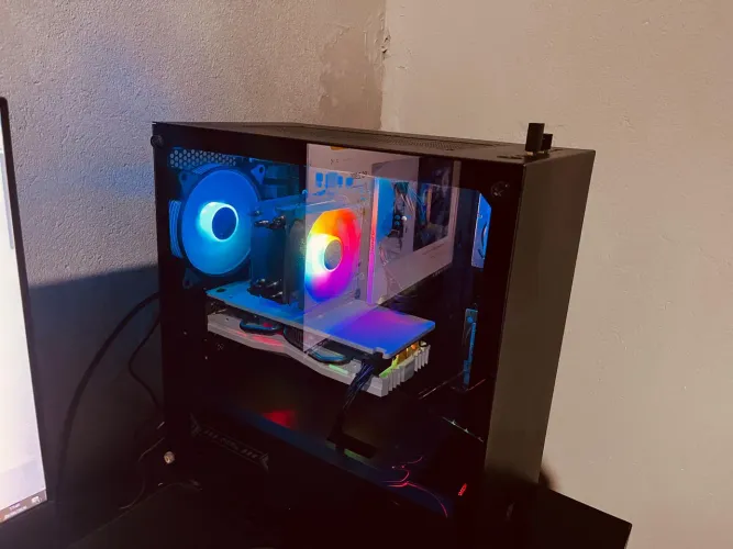 PC GAMER com XEON E5 2669 V3 com uma RX 580