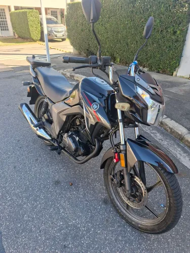 Moto DK 150 em excelente estado. Valor 8.800
