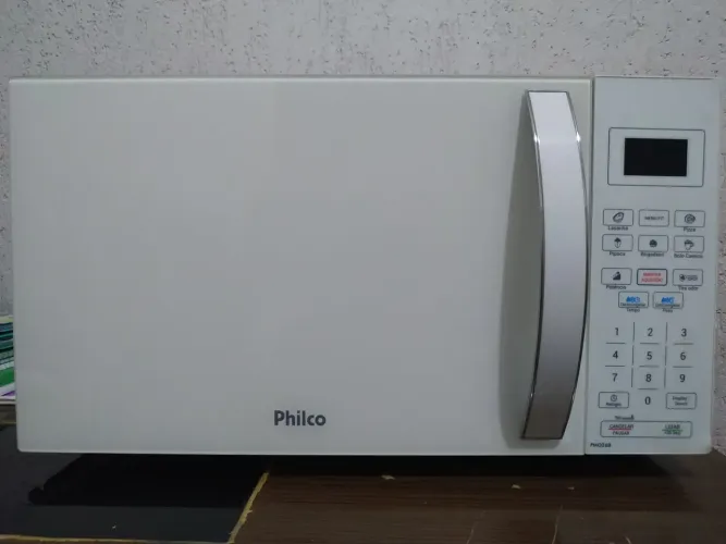 Micro ondas Philco 26itros  entrega mediatamente só chama 