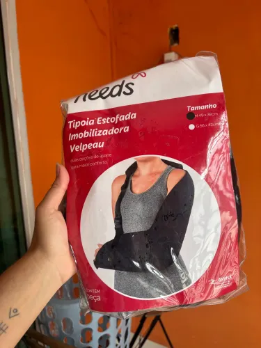 Tipóia imobilizadora de ombro