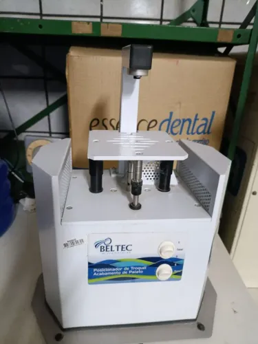 Troqueirizador e aparador de palato protético 110 volts