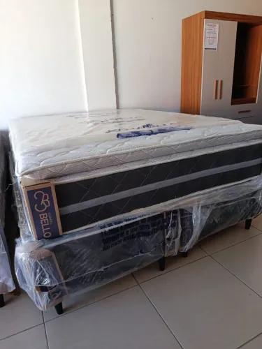 Cama quenn casal