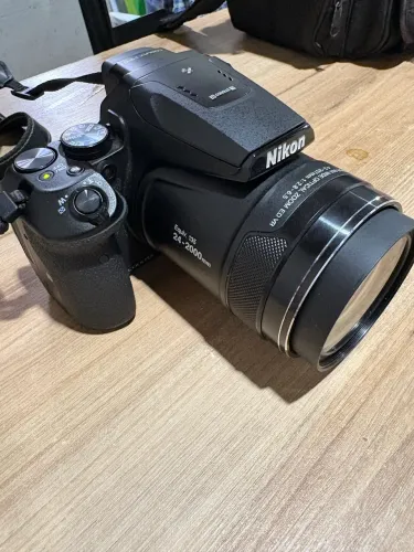Câmera P900 Nikon com wifi