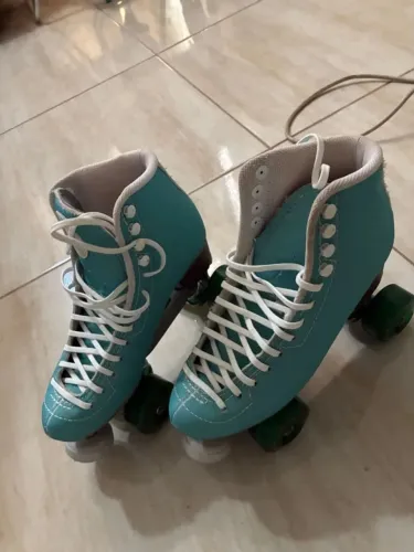 Patins Rye quad semiprofessional Camilla Guerra Tam 39 (calça 37/38)