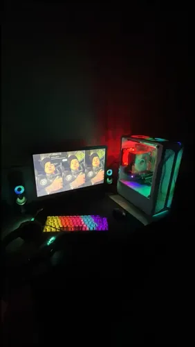 Pc gamer barato pra buscar agr quero 4500 sem choro dispenso curiosos