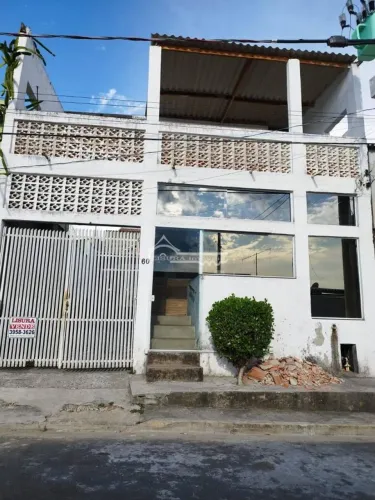 SOBRADO NO PRIMEIRO DE MAIO JACAREÍ SP ESTUDA TROCA POR IMOVEL MENOR