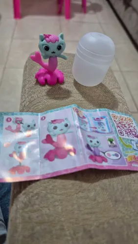Kinder ovo A casa mágica da Gabby
