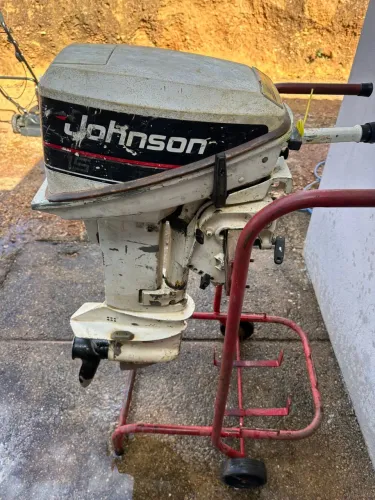 Motor 15 HP Johnson
