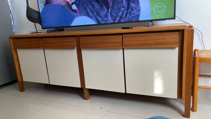 Buffet em freijo restaurado 