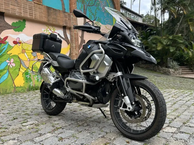 Bmw R 1250 gs adventure premium triple black 2024