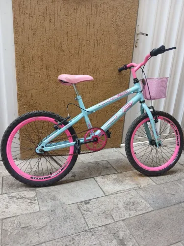 Bicicleta aro 20 colli