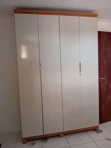 Guarda-roupa