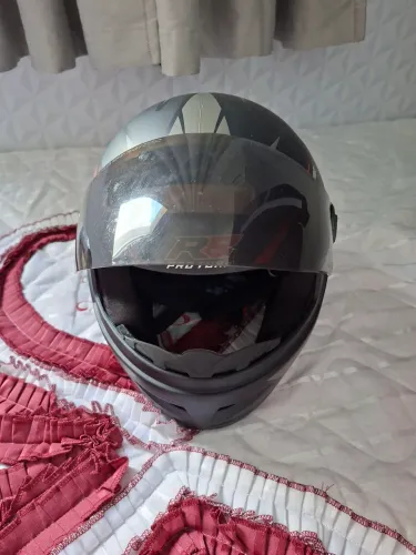 Vendo capacete 