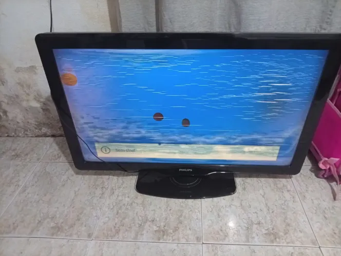 Tv Philips com tela queimada