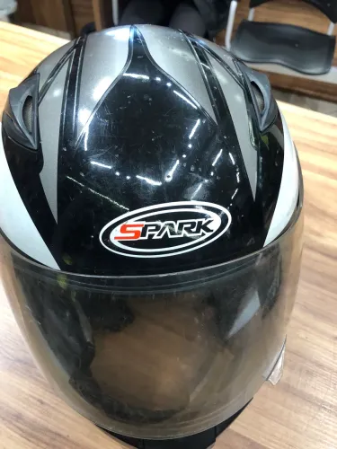 Capacete
