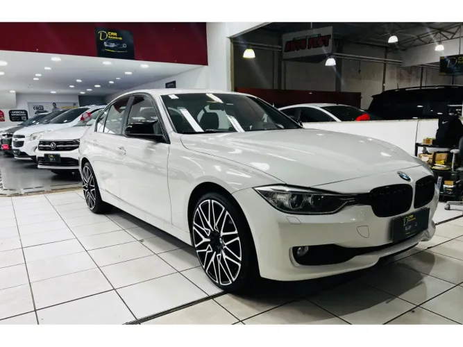 BMW 320I A 2.0 Turbo/activeflex 16V 184cv 4P 2014