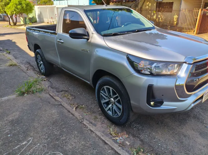 Toyota Hilux CS 4X4 2.8 TDI Diesel Mec. 2020