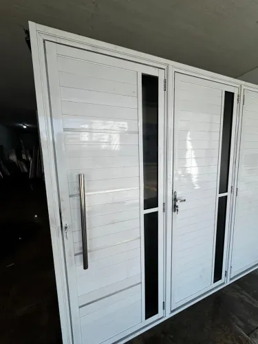 PORTA DE ALUMÍNIO LAMBRIL BRANCA 80CM - DIRETO DA FÁBRICA