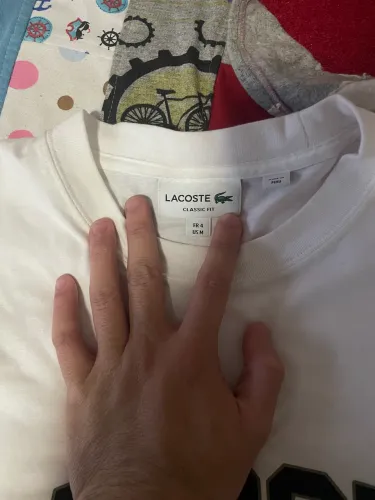 Camiseta Lacoste oversize 