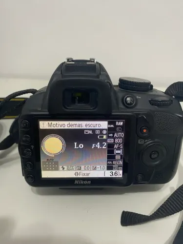 Camera Nikon D3100 kit com lente 18-55mm usado muito conservada