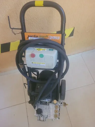 Lavadora de alta pressão profissional J7600
