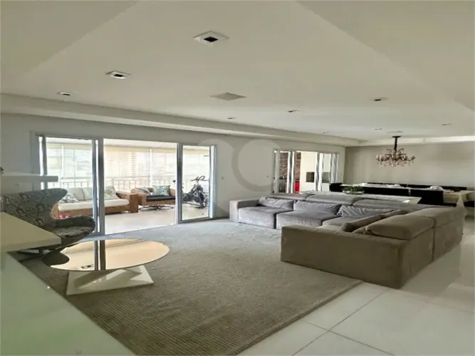 Apartamento à venda com 4 quartos, sendo 2 suítes, no condomínio Evidence, São Paulo - SP