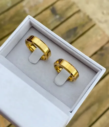 ?Alianças Banhadas a ouro ?