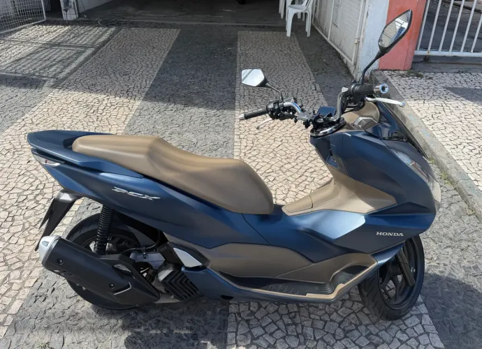 Pcx 160 DLX Abs 2024 com 7.000km