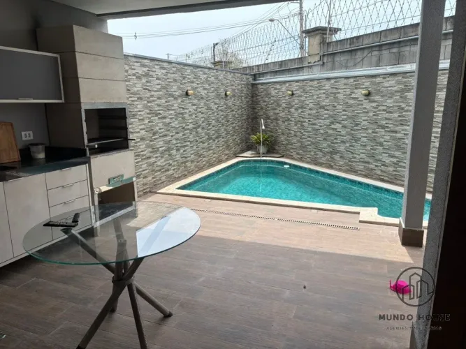 Casa em condomínio no Horto Florestal em Sorocaba