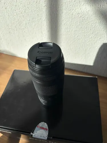 Canon EOS R8 Full Frame + Lente RF 24-50mm + RF 16mm + RF 75-300mm