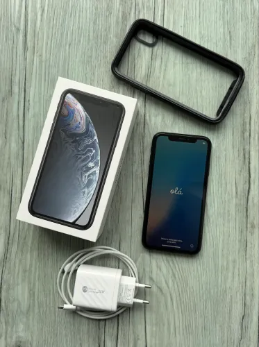 Apple iPhone XR 64GB (vidro traseiro quebrado)