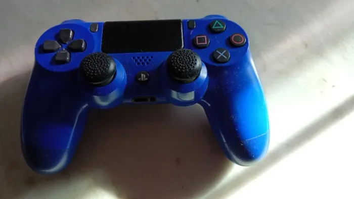 Kit controle e 2 dois jogos