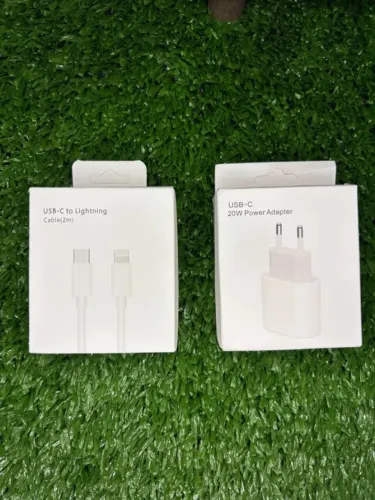 Carregador USB-C 20W + Cabo Lightning 2m
