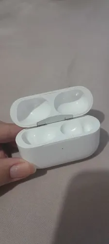 caixinha AirPods Pro 1° geração (apenas a caixinha)