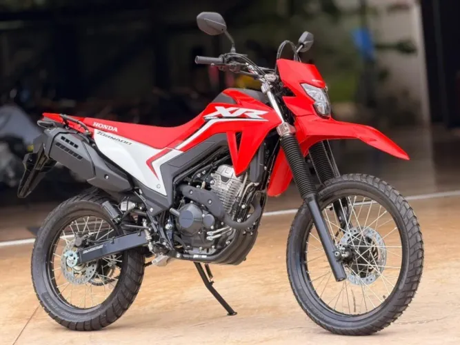 Honda Xr 300l tornado 2026
