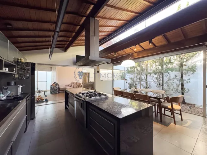 Casa em Condomínio para Venda em Belo Horizonte, Buritis, 4 dormitórios, 1 suíte, 5 banhei