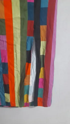 Saia colorida da Farm