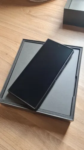Galaxy Z Fold8 Ultra Preto.