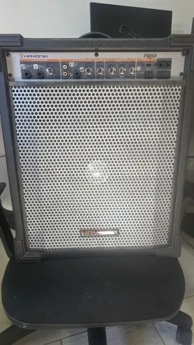 Caixa amplificada multiuso Hayonik Neo600
