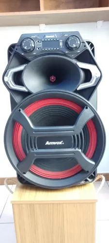 Caixa de Som Amplificada Amvox ACA 800 Gladiador 850W RMS Bluetooth Bivolt