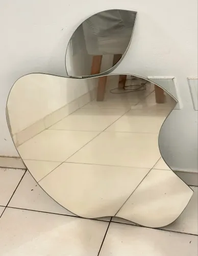 Espelho modelo Maçã do iPhone