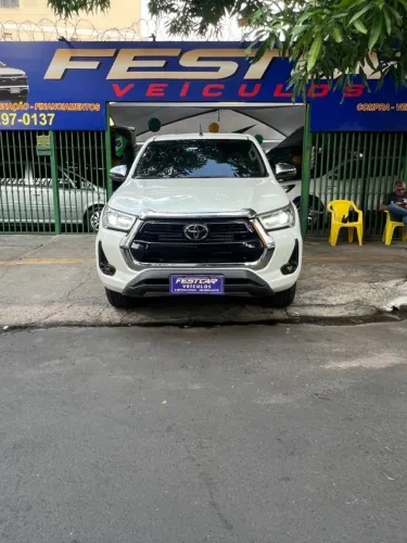 Toyota Hilux CD SRX 4X4 2.8 TDI 16V Diesel Aut. 2021